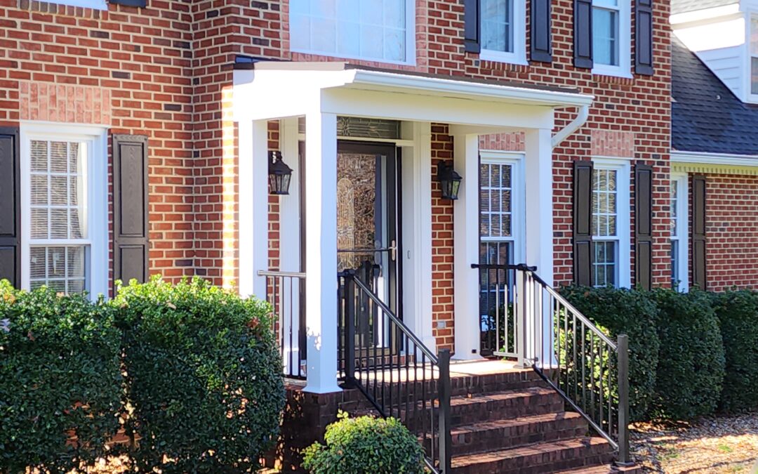 Front Porch with 6×6 PVC Column Wraps