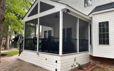 Pergola vs. Covered Deck: Which One Is Right for Your Outdoor Space?